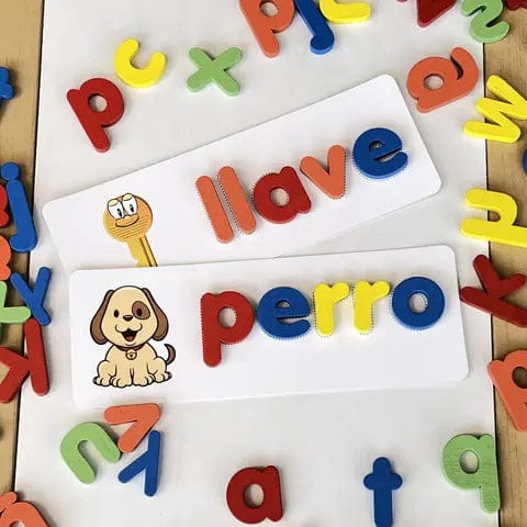 Juego de deletreo de palabras Montessori